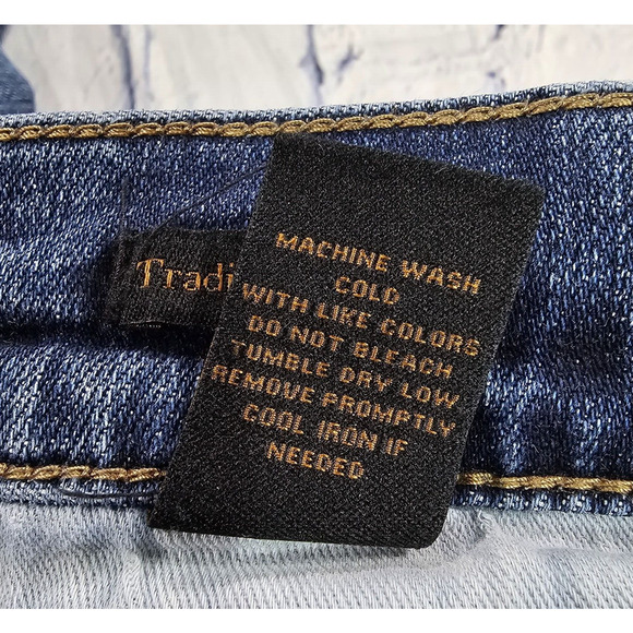 Jos A Bank Reserve MENS SIZE 38X30 Traditional Fit Denim Blue Jeans - Picture 11 of 13